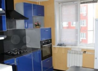 Четырехкомнатная квартира в аренду, 80 м2, Липецк, улица Катукова, 29