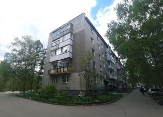 Продам 2-комнатную квартиру, 30.4 м2, Дзержинск, улица Ульянова, 15