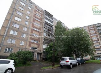 Продается трехкомнатная квартира, 65.4 м2, Петрозаводск, улица Парфёнова, район Кукковка