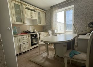 Трехкомнатная квартира на продажу, 74.5 м2, Избербаш, улица Азизова, 13