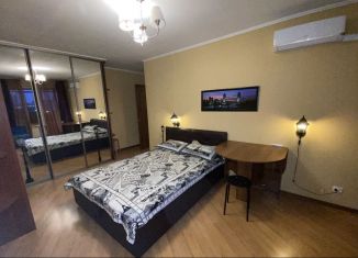 Сдается в аренду комната, 20 м2, Москва, улица Садовники, 10к2