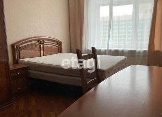 Сдается трехкомнатная квартира, 70 м2, Санкт-Петербург, Наличная улица, 55, муниципальный округ Остров Декабристов