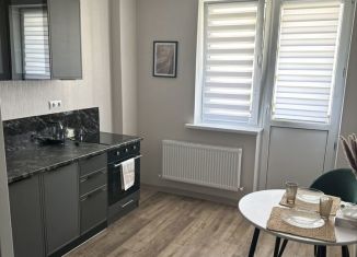 Сдам двухкомнатную квартиру, 44.2 м2, поселок городского типа Афипский, улица 50 лет Октября, 44/2