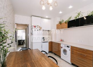 Продается 3-комнатная квартира, 64 м2, Новосибирск, метро Золотая Нива, Ленинградская улица, 139