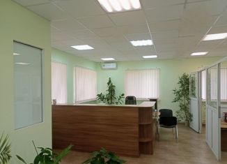 Продаю офис, 65 м2, рабочий посёлок Светлый Яр, 1-й микрорайон, 8Б