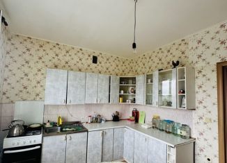 Продажа 2-комнатной квартиры, 64 м2, город Светлый, улица Суворова, 2