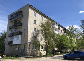 Продается 2-ком. квартира, 40 м2, Екатеринбург, метро Ботаническая, Инженерная улица, 12