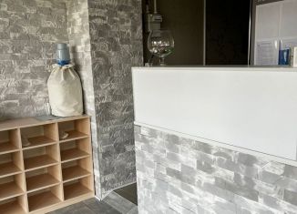 Продаю помещение свободного назначения, 43 м2, Гулькевичи, Российская улица, 23