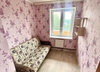 Аренда 1-ком. квартиры, 30 м2, Кировск, Набережная улица, 19