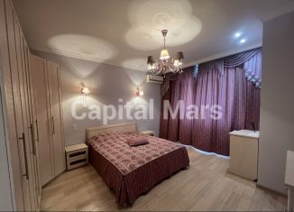 Сдаю 2-ком. квартиру, 80 м2, Москва, улица Маршала Катукова, 24к1, метро Спартак