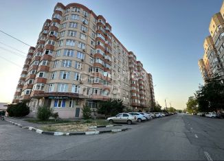 Продажа 1-комнатной квартиры, 41.2 м2, Батайск, улица Комарова, 132А