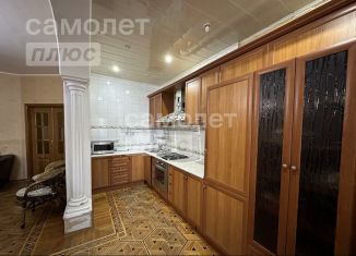 Продажа 4-ком. квартиры, 113.9 м2, Курская область, Дружининская улица, 24