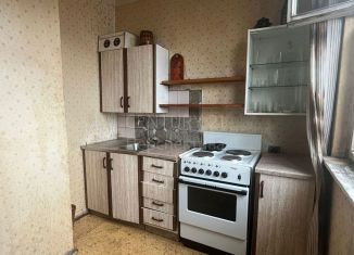 Продам 1-ком. квартиру, 38 м2, Москва, улица Генерала Кузнецова, 12, район Выхино-Жулебино