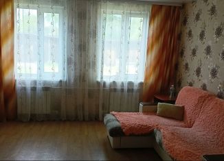 Сдам в аренду 2-комнатную квартиру, 555 м2, Медвежьегорск, улица Артемьева, 6