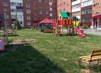 Продажа трехкомнатной квартиры, 60 м2, Сарапул, Интернациональная улица, 59