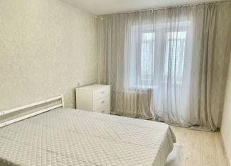 Сдается 2-ком. квартира, 65 м2, Казань, проспект Ямашева, 69