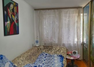 Продам 2-ком. квартиру, 42 м2, Чапаевск, улица Калинина, 13