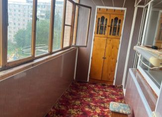 Сдаю в аренду трехкомнатную квартиру, 65 м2, Серпухов, улица Ворошилова, 140