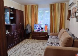 Сдаю 4-комнатную квартиру, 95 м2, Курчатов, Набережная улица, 10