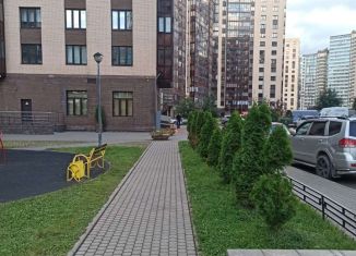 Сдается в аренду двухкомнатная квартира, 49 м2, Мурино, бульвар Менделеева, 9к1, ЖК Солнечный