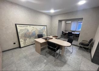 Продается офис, 293 м2, Новокузнецк, улица Кирова, 105