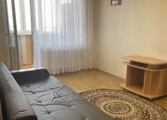 Сдается в аренду 1-ком. квартира, 39 м2, Белгород, Славянская улица, 7