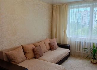 Аренда 2-ком. квартиры, 50 м2, Яровое, квартал А, 37