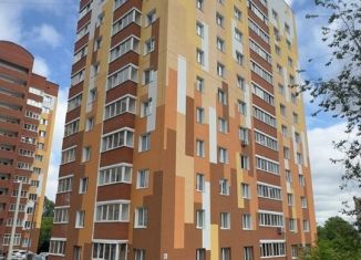 Продам 3-ком. квартиру, 70 м2, Ижевск, Нижняя улица, 37к1, ЖК Радужный