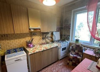 Продается 3-ком. квартира, 66.4 м2, Калуга, улица Суворова, 65