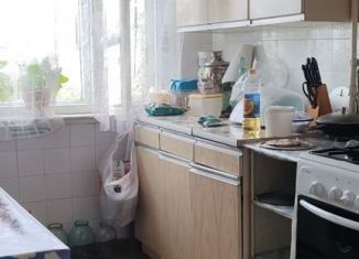 Продаю трехкомнатную квартиру, 62.4 м2, Нижний Новгород, Автозаводский район, улица Героя Шнитникова, 14