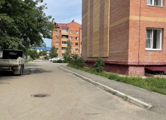 Продам 2-комнатную квартиру, 53 м2, Красноярский край, улица Трегубенко, 66А