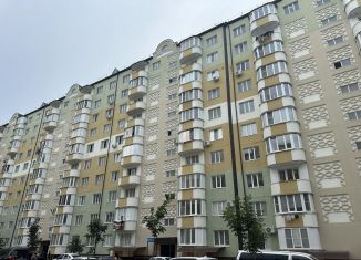 Продается 2-ком. квартира, 77 м2, Каспийск, Кавказская улица, 18к5, ЖК Стройко