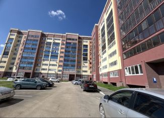 Продается 3-комнатная квартира, 79.4 м2, Салават, улица Малыгина, 2