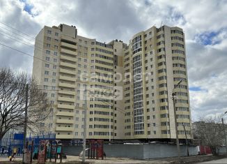 Продаю двухкомнатную квартиру, 60 м2, Омск, 10-я Рабочая улица, 68, ЖК На Кирова