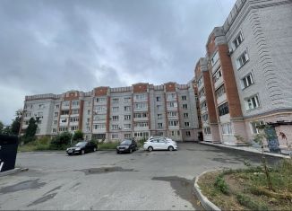 Продам 3-комнатную квартиру, 80 м2, Татарстан, улица Декабристов, 5