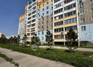 Продам 3-ком. квартиру, 75 м2, Челябинск, улица Трашутина, 33, Тракторозаводский район