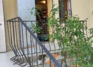 Продажа торговой площади, 58.1 м2, Армянск, микрорайон имени Генерала Корявко, 27