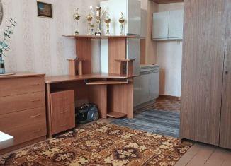 Продам комнату, 17.3 м2, Серов, улица Каляева, 10