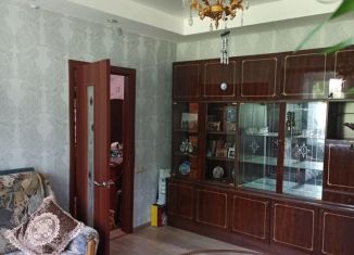 Продам 2-комнатную квартиру, 52.7 м2, городской посёлок Толмачёво, улица Толмачёва, 27