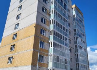 Продам 2-комнатную квартиру, 69.5 м2, Псковская область, Владимирская улица, 12А