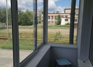 Однокомнатная квартира на продажу, 31 м2, Кыштым, улица Челюскинцев, 59