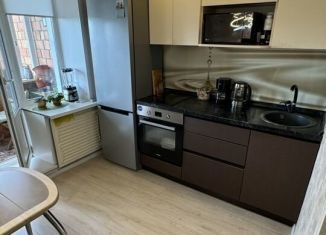 Продается 1-комнатная квартира, 35 м2, Братск, улица Рябикова, 15