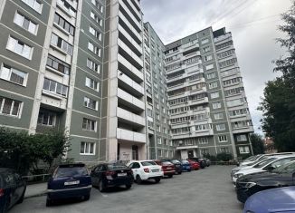 Продажа 2-комнатной квартиры, 52.7 м2, Екатеринбург, метро Геологическая, улица Куйбышева, 8