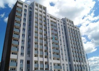 Продам 3-ком. квартиру, 74 м2, Уфа, Калининский район, бульвар Тухвата Янаби, 4