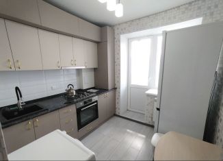 Сдается 1-ком. квартира, 45 м2, Губкин, Преображенская улица, 13