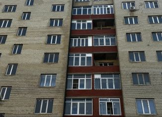 Продаю 1-комнатную квартиру, 52 м2, Махачкала, проспект Имама Шамиля, 57, Ленинский район