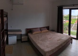 Сдача в аренду комнаты, 18 м2, поселок городского типа Заозерное, Камышовая улица, 12В