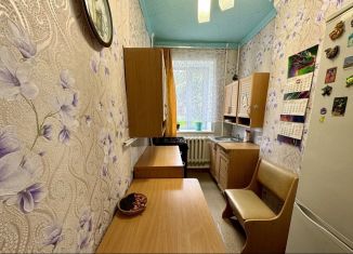 Продается 2-ком. квартира, 42.2 м2, Омск, 2-я Кировская улица, 123