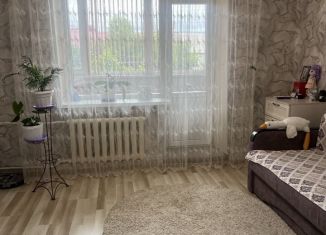 Продается 2-ком. квартира, 47 м2, Оренбургская область, улица Чкалова, 50А