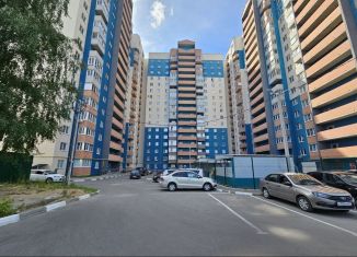 Продажа 2-ком. квартиры, 58 м2, Владимир, улица Верхняя Дуброва, 42, ЖК Эталон